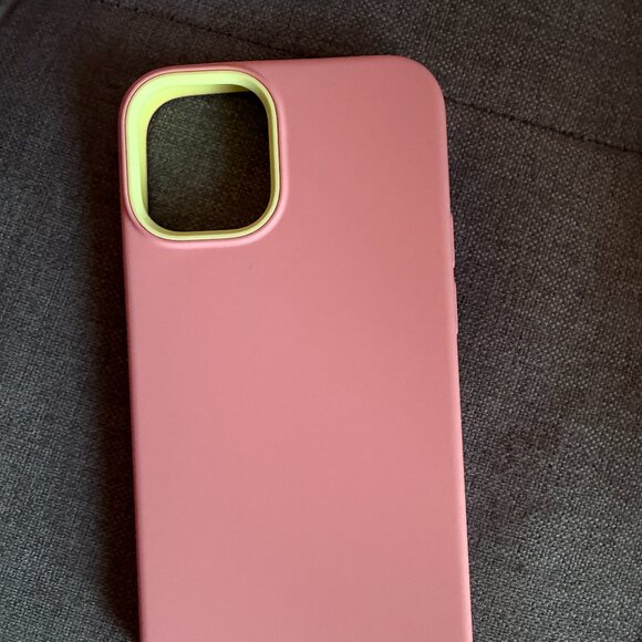 Caseology iPhone 12 mini case - Picture 2 of 3